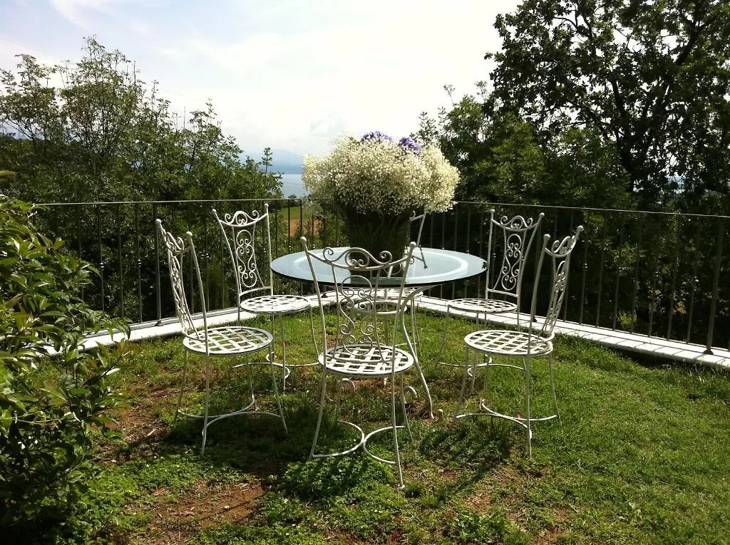 Bed and Breakfast Garda Country House A Casa Di Isabella Lonato Bed & Breakfast