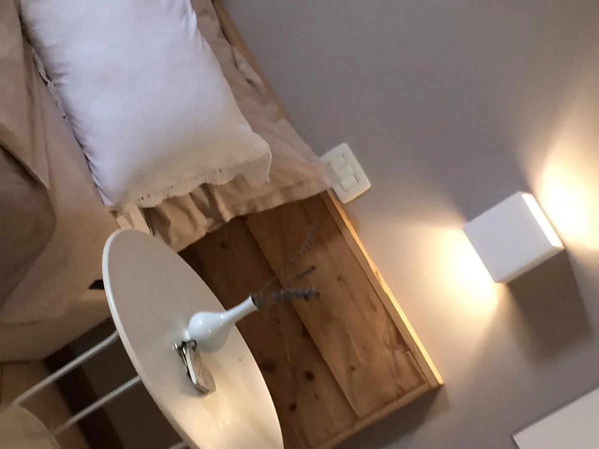 Bed and Breakfast Garda Country House A Casa Di Isabella Lonato Bed & Breakfast
