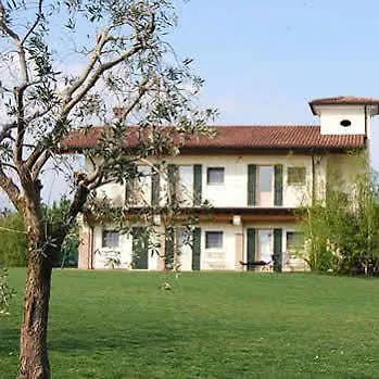 Bed & Breakfast Bed and Breakfast Garda Country House A Casa Di Isabella Lonato